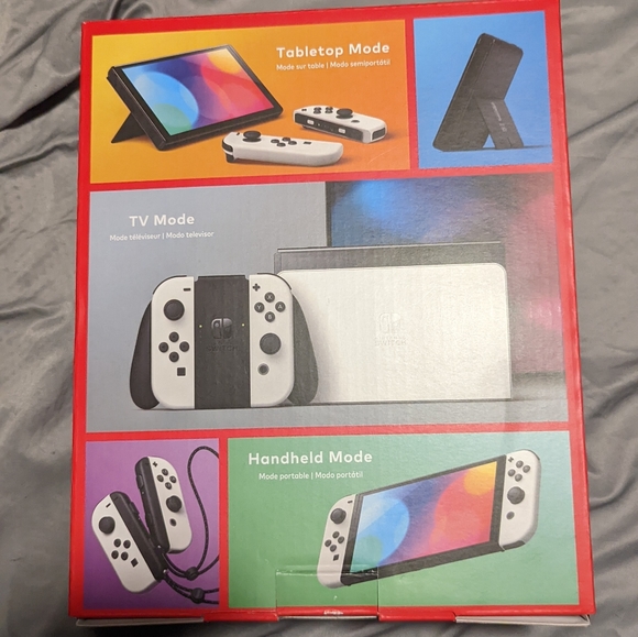 Nintendo Switch OLED - Picture 2 of 2